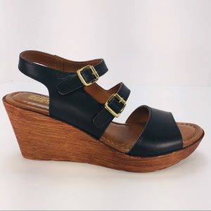 Bella Vita Ani-Italy Leather Sandals Size 10 Wide